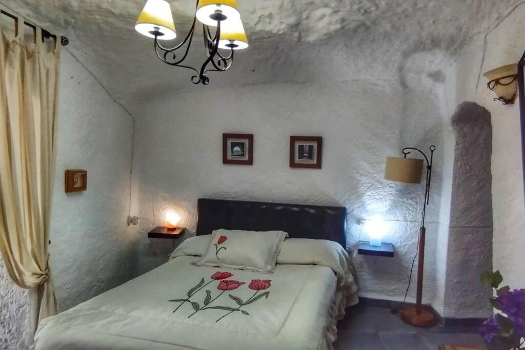 Cueva La Loli Villa Guadix Exterior photo