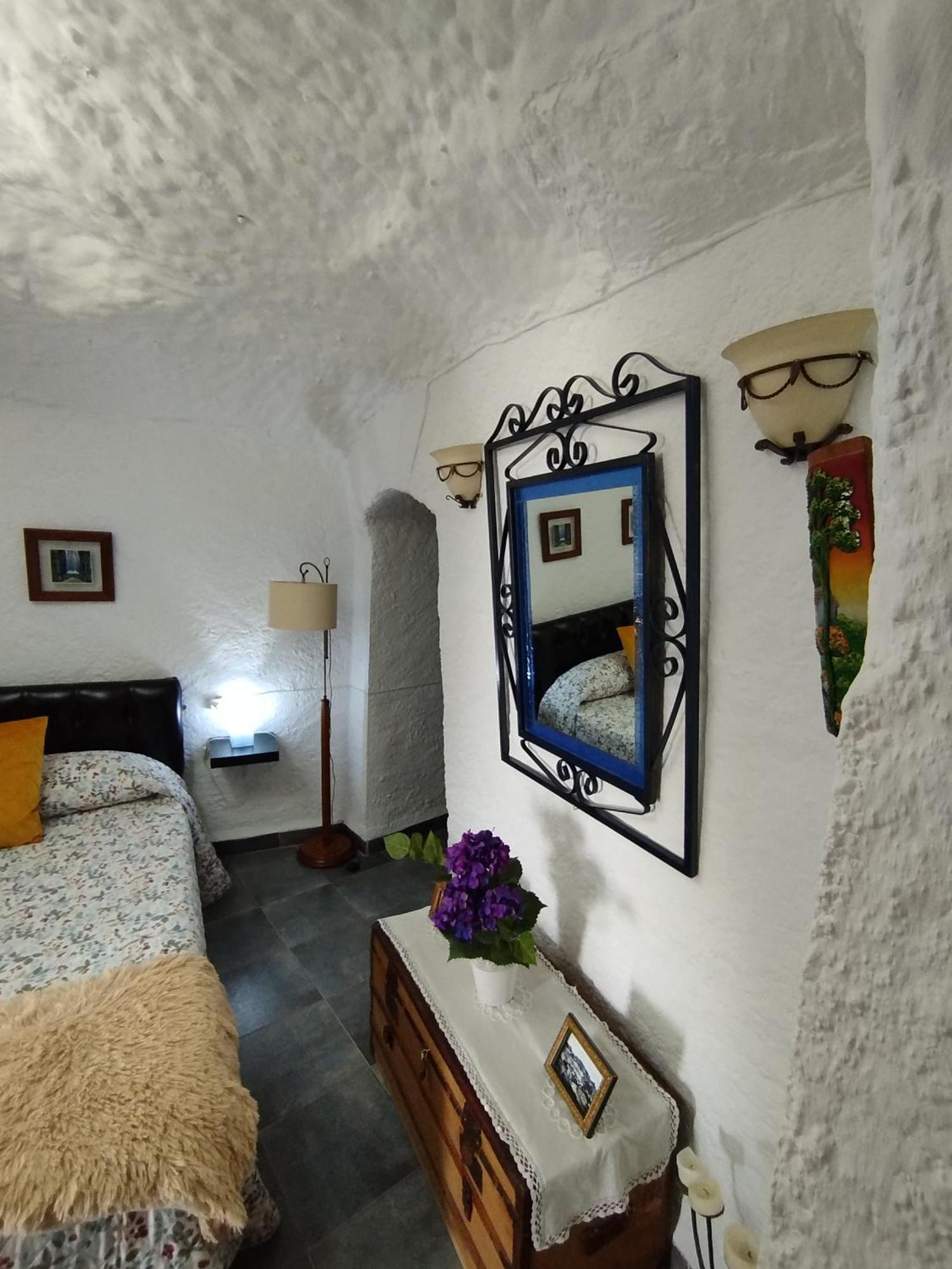 Cueva La Loli Villa Guadix Exterior photo