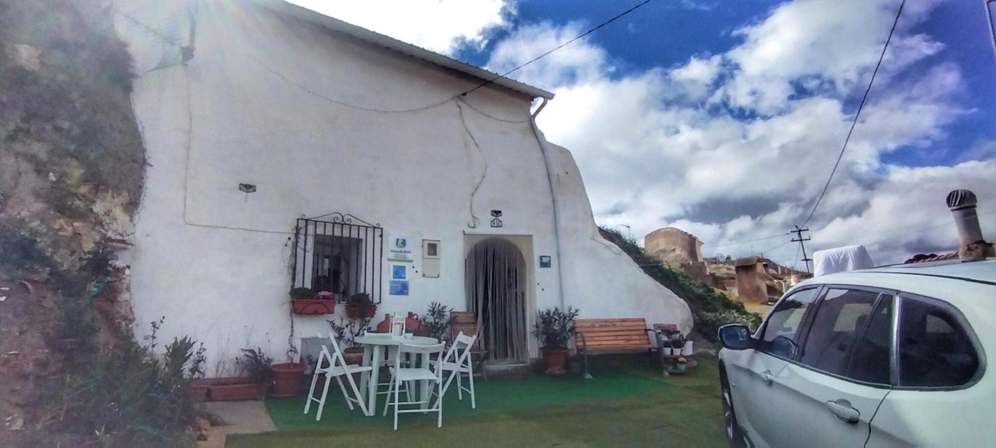 Cueva La Loli Villa Guadix Exterior photo